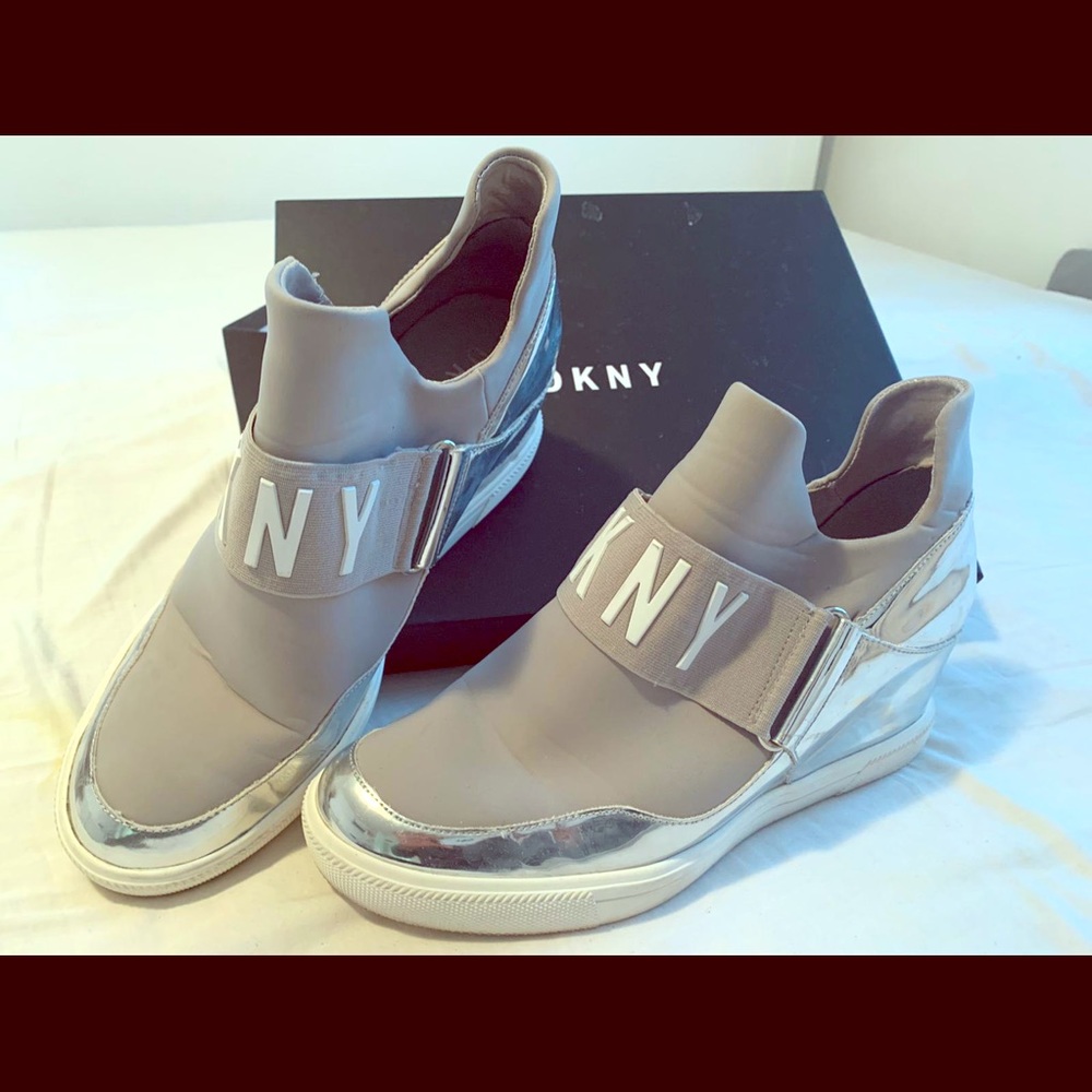 DKNY Wedge sneakers